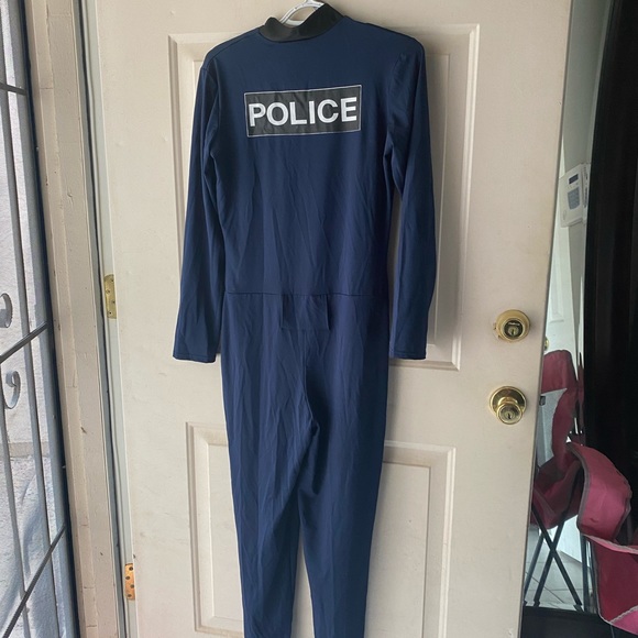 Spirit Store Police Costume with Hat Acessory - Picture 3 of 7